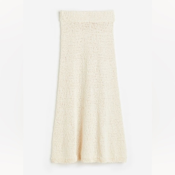 H&M Flared Textured Knit Skirt - size M - Picture 5 of 6